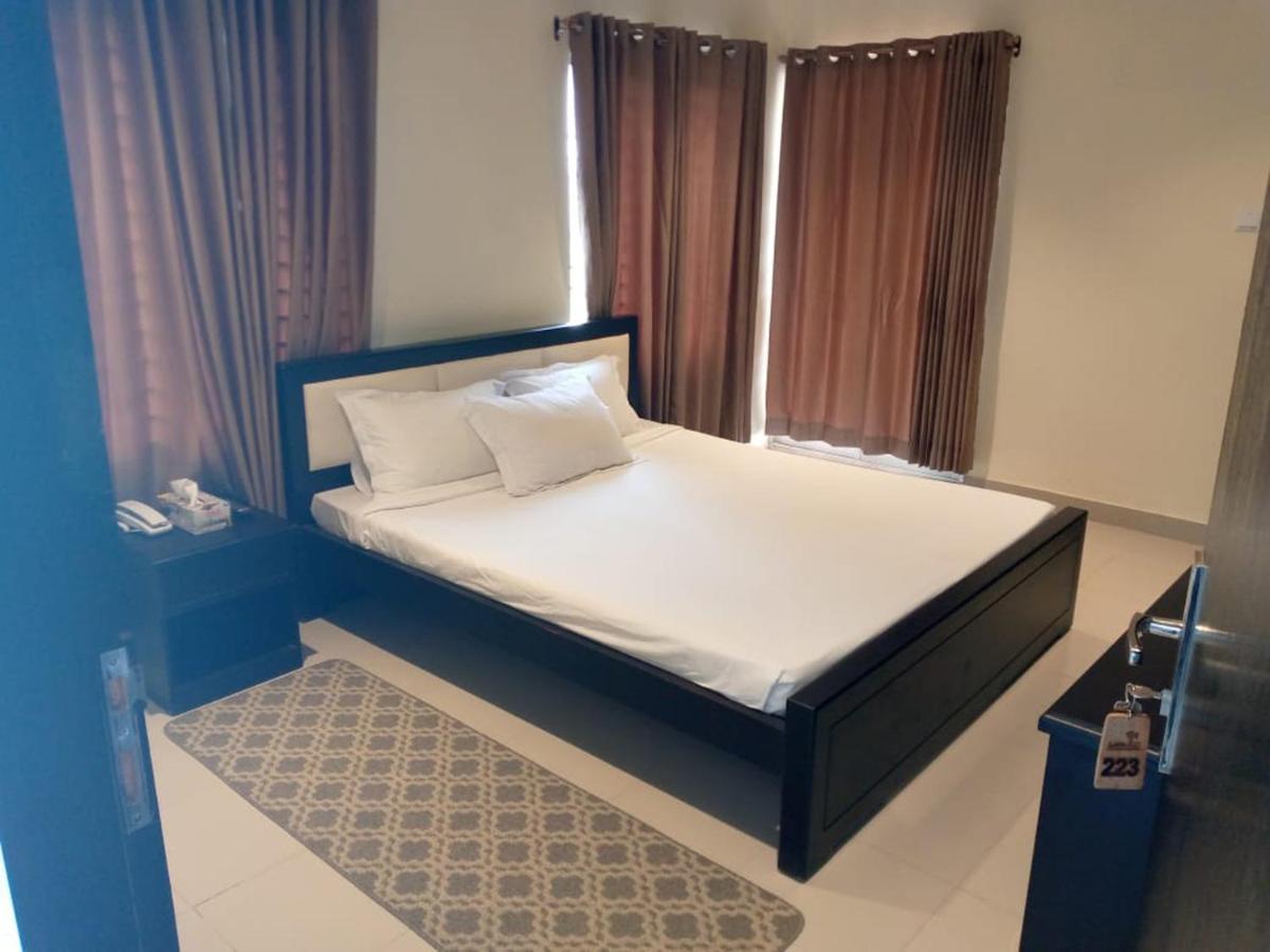 Maui Resort Cox's Bazar Kültér fotó